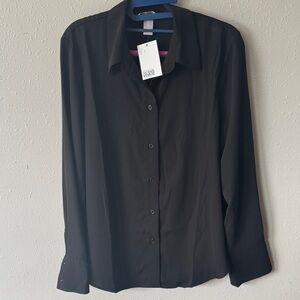 NWT, H&M Buttoned Blouse, Black, Size Small